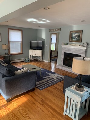 Sunny, large family room