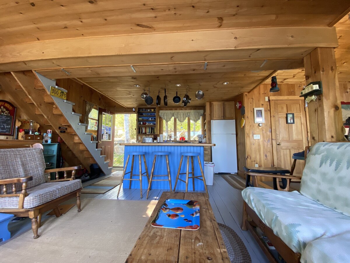 Four Season Vacation Camp Located Directly on North Pond