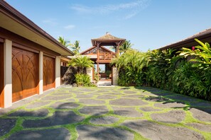 Driveway and entrance