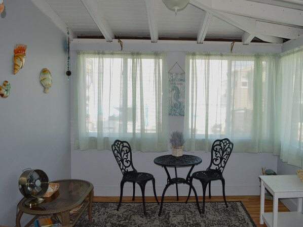 Cafe seating on the side porch.