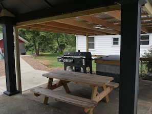 Grill and picnic area