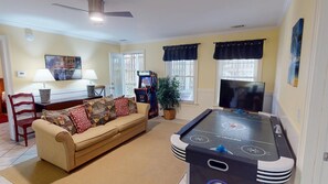 1308_Lovell_Avenue-02122025_144809