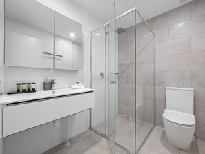 En Suite Bathroom