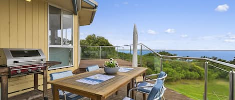 Upstairs deck for outdoor entertaining