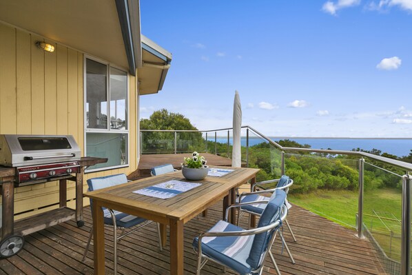 Upstairs deck for outdoor entertaining