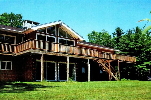 Lake View House