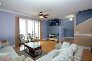 LIVING-AREA