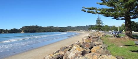 Buffalo Beach back to Wharf