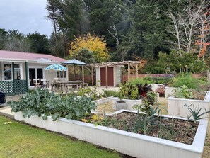 Barbeque shed and outside seating.