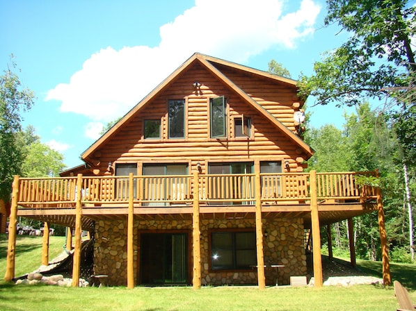 4 Bedroom Log Cabin