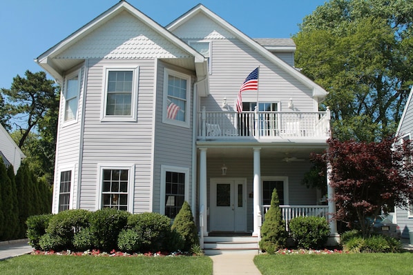 412 Salem Ave.