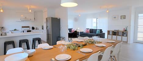 Open Plan Family, Dining and Kitchen