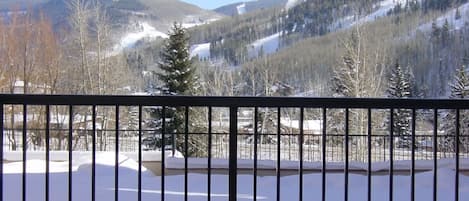 Hot tub with views of the mountain