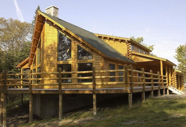 Loon's Nest cabin