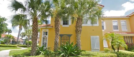 The front of our house. See the pool to the left? That is how close you are!