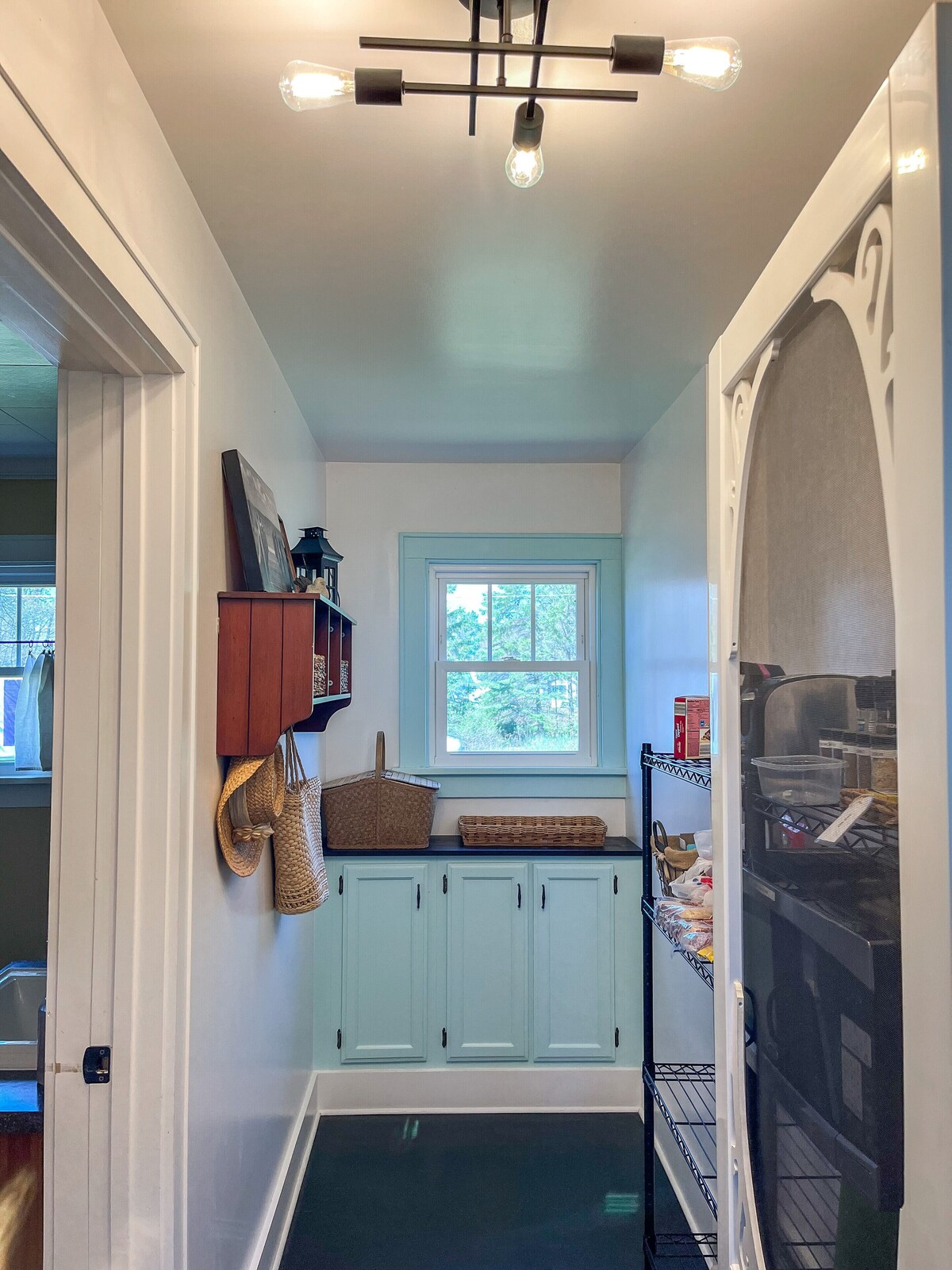 “Dutch Harbor”-Mackinaw City Cottage-walking distance to town!