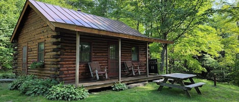 Rocking Chairs, Grill and Picnic table on porch