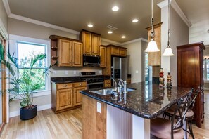 Kitchen main floor