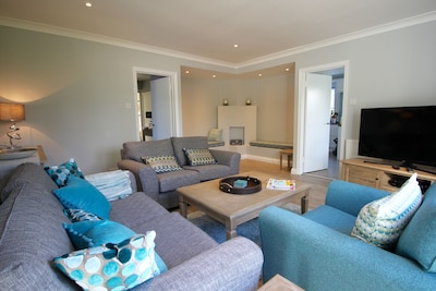 Luxury Self Catering 3 bedroom holiday house in Cambridge. 