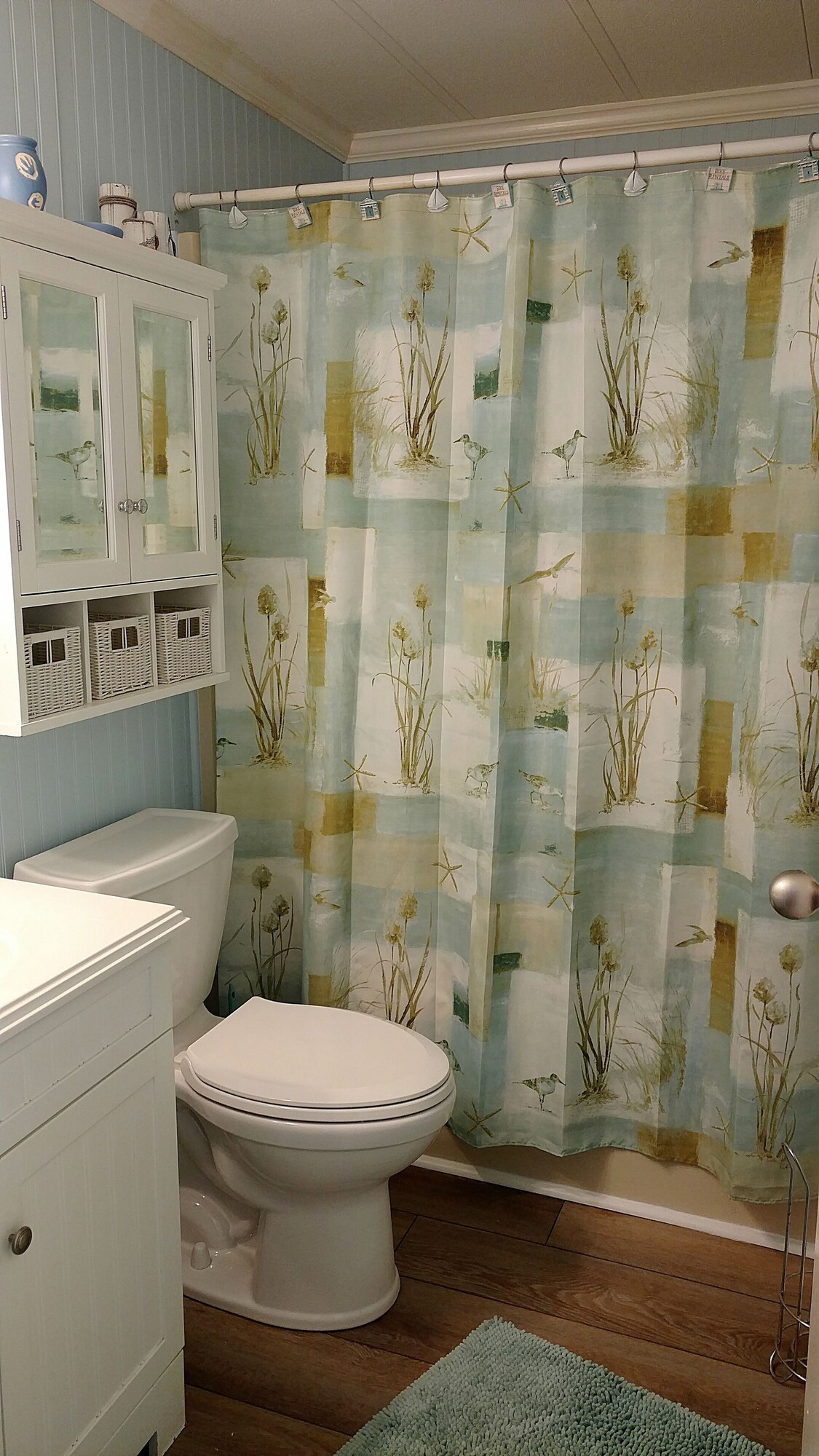 Oceanside, 5 min walk to Beach, Comfy & Clean, Quiet Neighborhood!!!