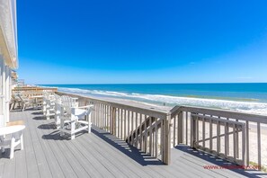 Top Floor Sun Deck