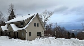 Easy access to both entrances with valley views