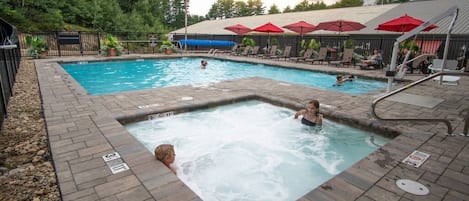 Hot tub is heated to 102F 2 minute walk to pool. Open all year.. 2 min walk