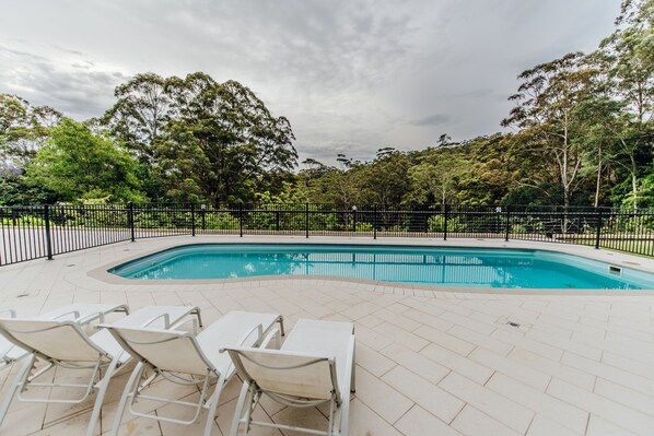 Relax Amongst the Gum Trees