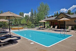 Pool and Hot Tubs