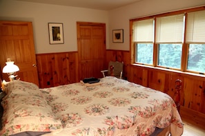 Bedroom with queen-size bed