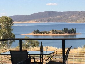Stockyards 2, Jindabyne - The View!