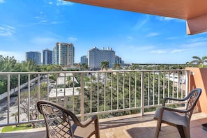 Balcony with seating