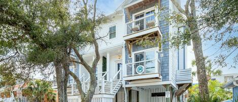 Welcome to The Blue Crab! Stunning beach house in the heart of Folly and steps to the ocean.