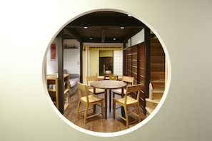 Not photoshoped - this is the view into the house from the entrance hall!