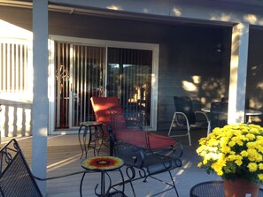 Covered Porch/Deck