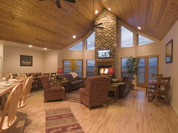 Bull Moose retreat- Living Room