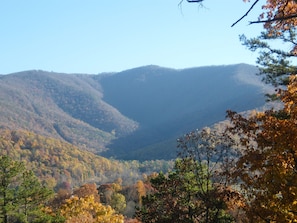 View of Skyland Drive in the Shenandoah National Park