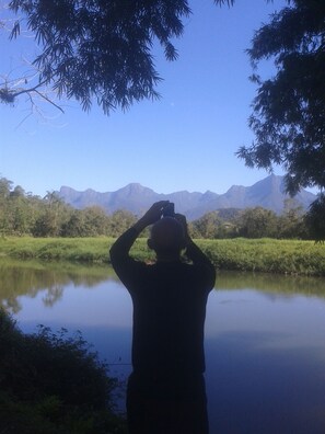 Eu na foto, admirando o Pico Paraná