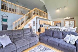 Living Room | Floor-To-Ceiling Windows | Central A/C & Heating | Sleeper Sofa