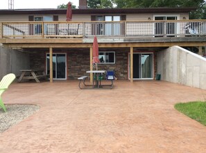 Lower patio to the lake