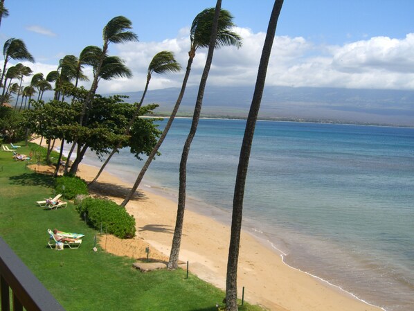 Beach view for #301 Kanai A Nalu.