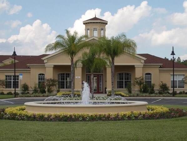 Beautiful water fountain at the entrance of Terrace Ridge community