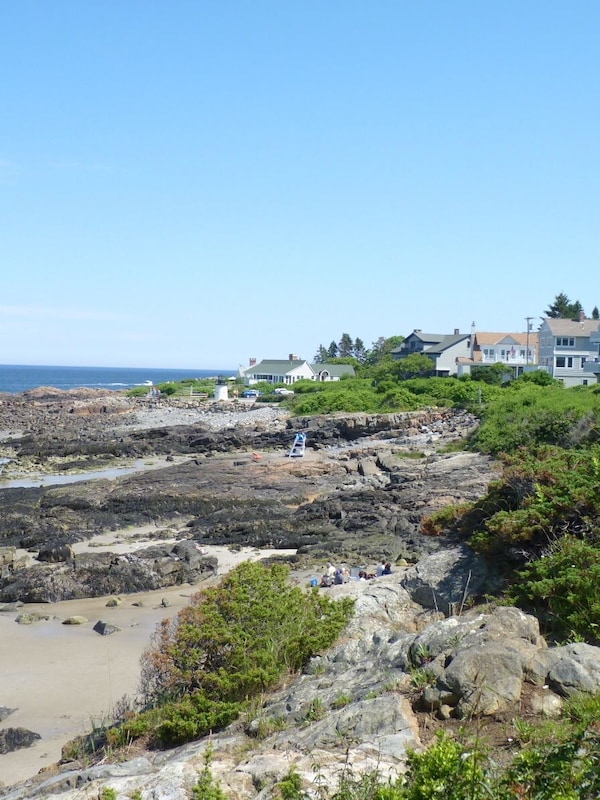 Steps to Little Beach.