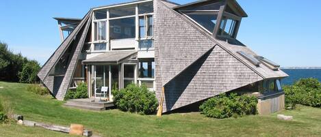 Secluded & directly overlooks Vineyard Sound. Just a 1-minute walk to the beach!