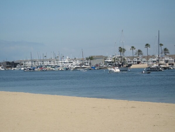 Newport Bay - Mother's Beach