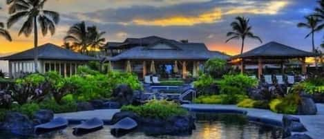 Beautiful Hali'i Kai Property - Truly one of Hawaii's nicest condo resorts