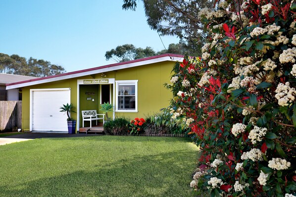 Original south coast character cottage 