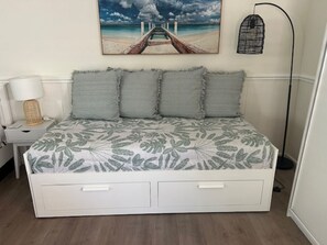 Daybed