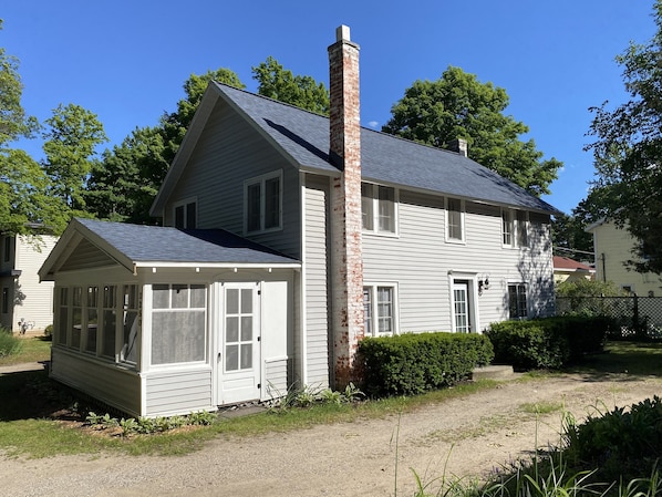  Rose Cottage. Part of Ottawa Beach Historic District . Access to private beach.