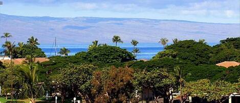 Ocean ,islands view from lanai.